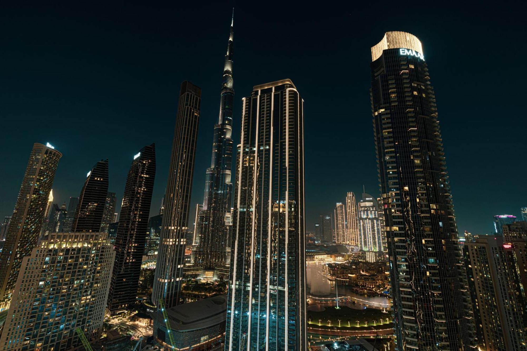 Luxury Sky High 2-bedroom Stunning Burj Khalifa & Fountain Views अपार्टमेंट